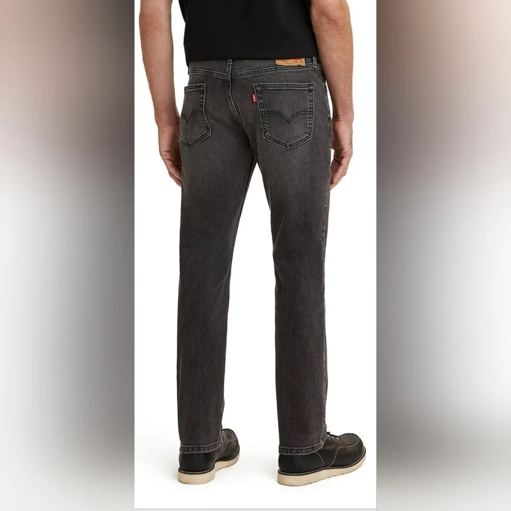 🏈NWT LEVIS STRAIGHT